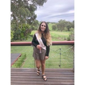 Meet your Posher, Julie